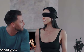 Couples Taste Testing Game Swan around With reference to Tasting Body Parts