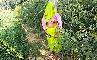Indian Couple Injoy Outdoor Copulation In Village PORN IN HINDI